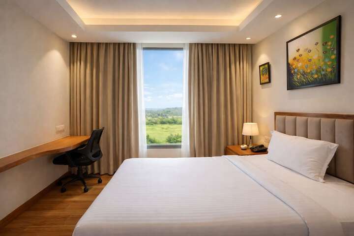 Room 4 of 55