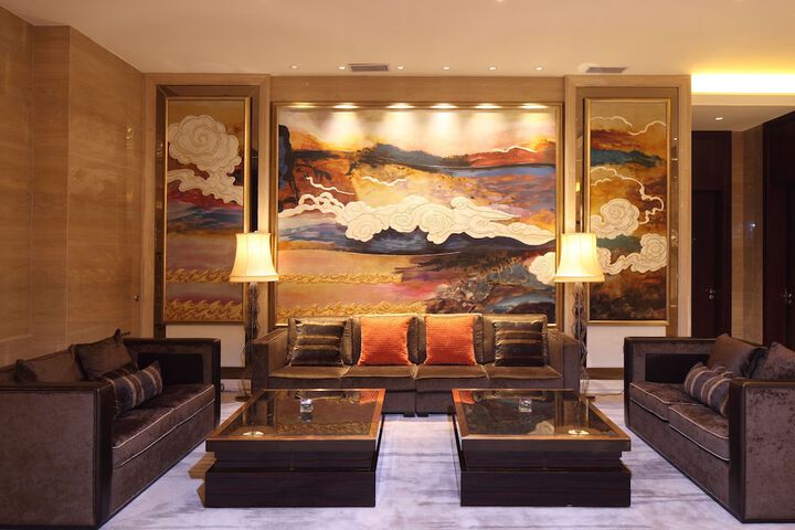 Hotel Interior 4 of 140