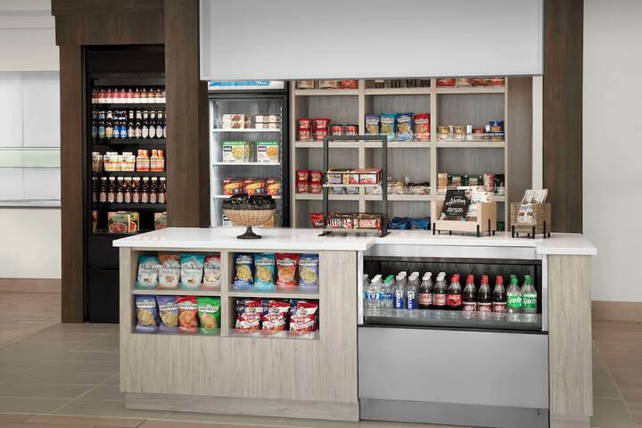 Snack bar