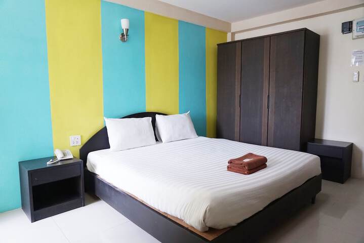 Room 20 of 67
