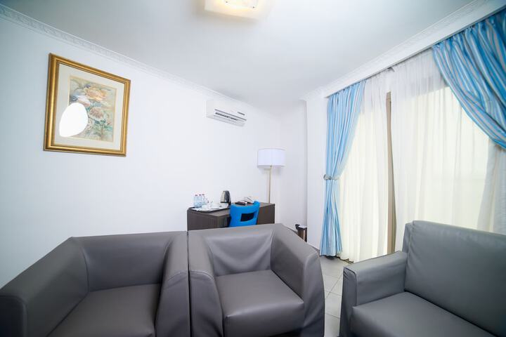 Room 44 of 50