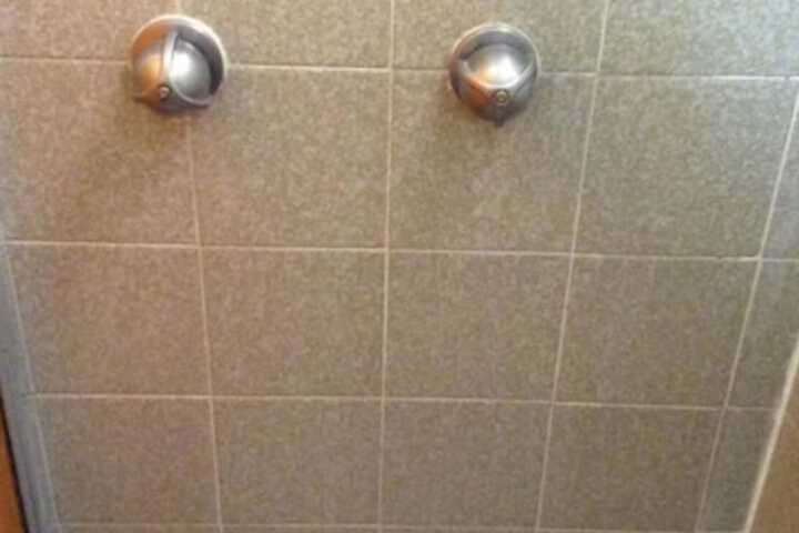 Room 35 of 42