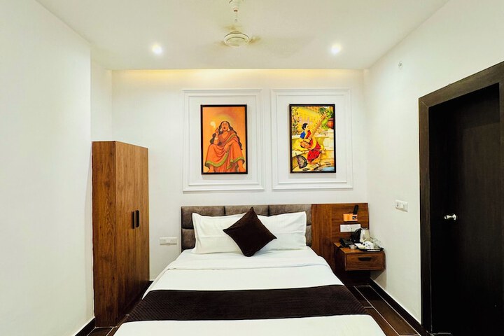 Room 36 of 51