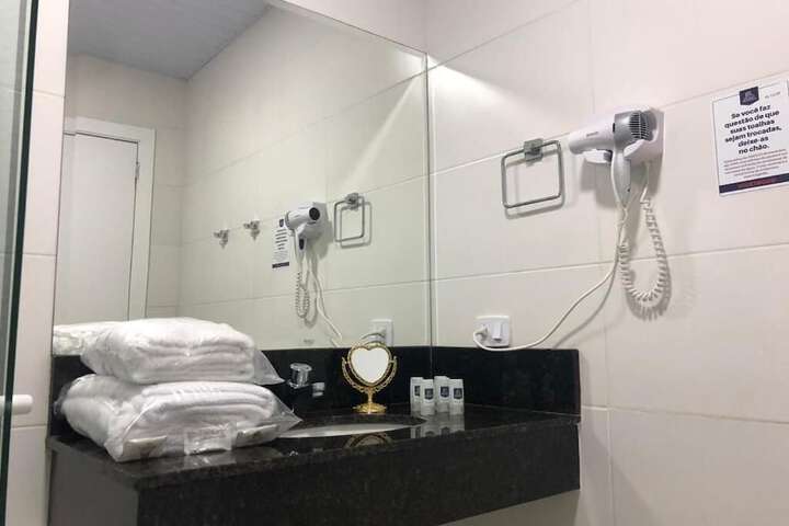 Room 20 of 27