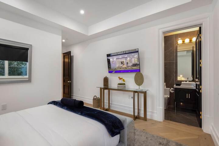 Room 10 of 67