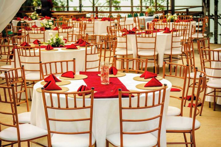 Ballroom/Hall 61 of 71