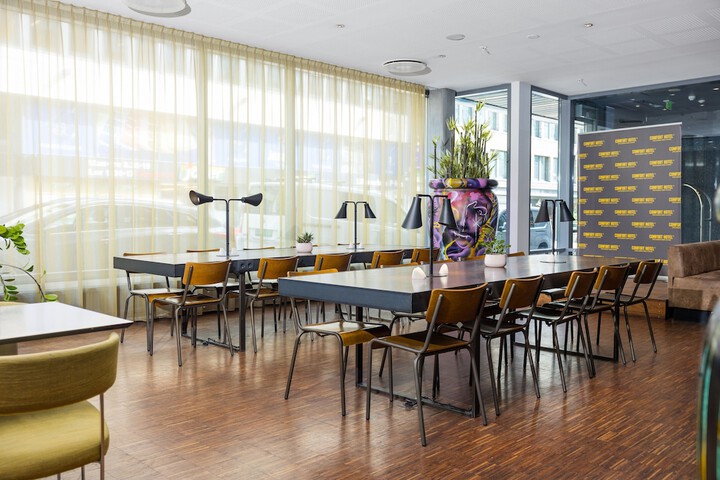 Hotel Interior 7 of 71
