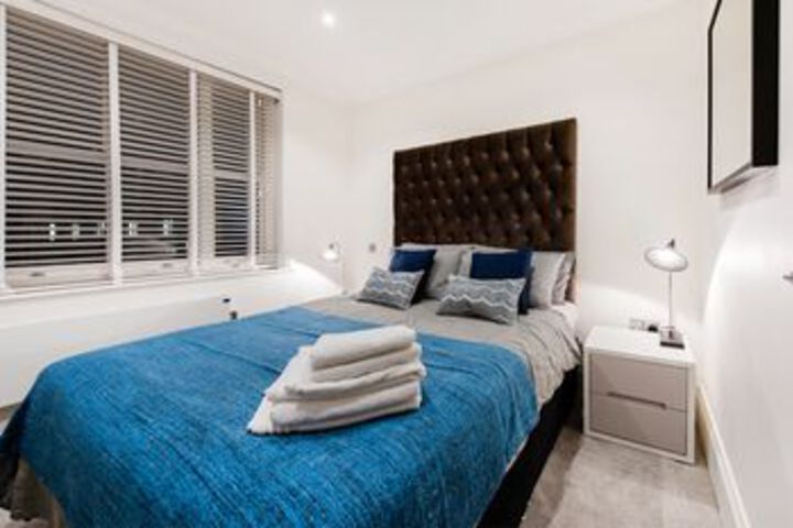Room 20 of 77