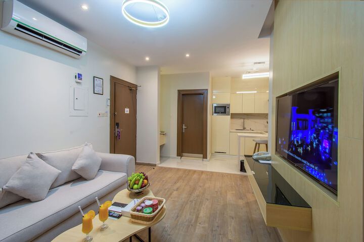 Room 30 of 60