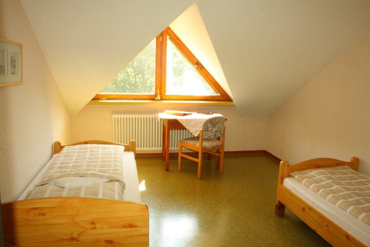 Room 29 of 53
