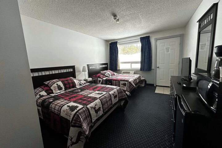 Room 6 of 15