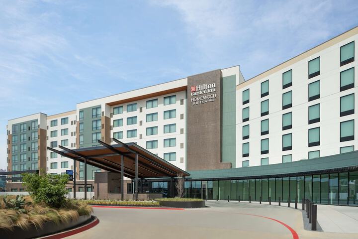 Hilton Garden Inn Grand Prairie at Epiccentral in Grand Prairie, TX