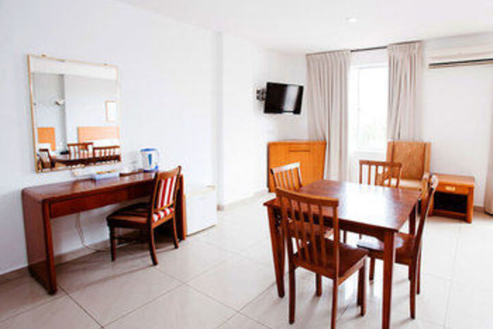Room 38 of 43