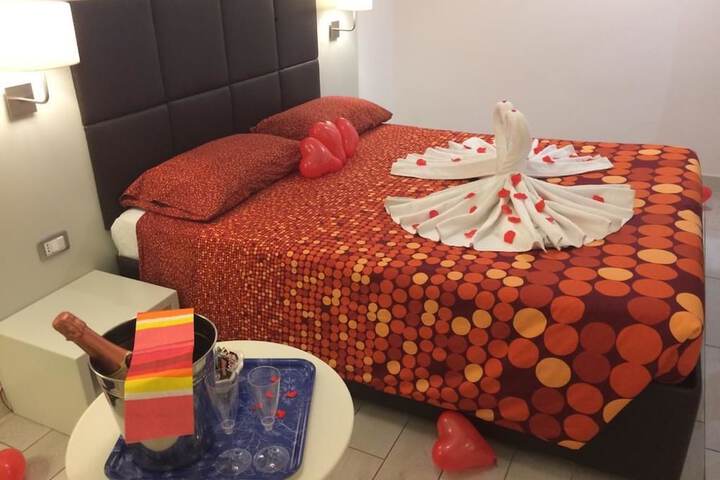 Room 9 of 61
