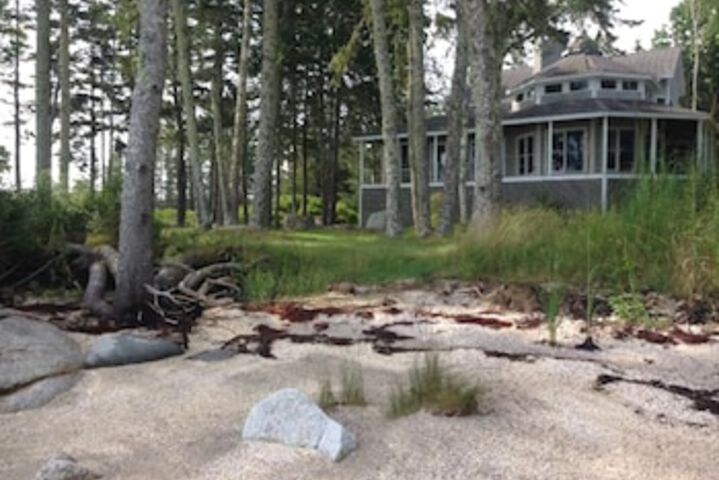 Property Grounds 29 of 36