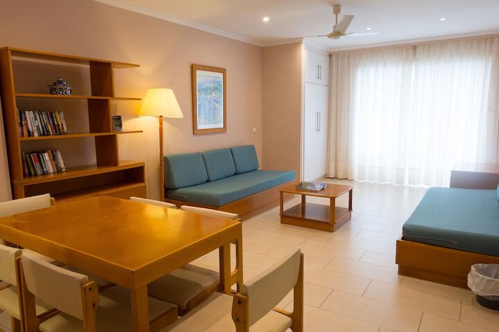 Room 14 of 53
