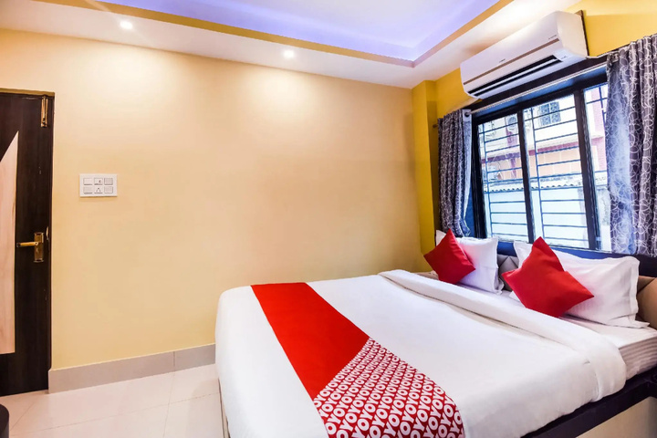 Room 4 of 4