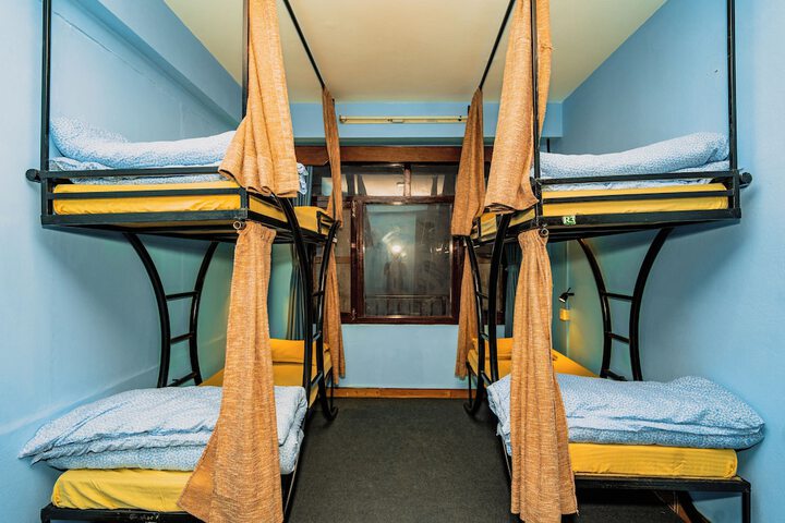 Room 15 of 65