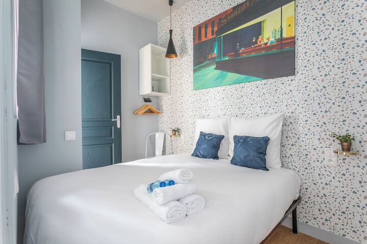 Room 19 of 119
