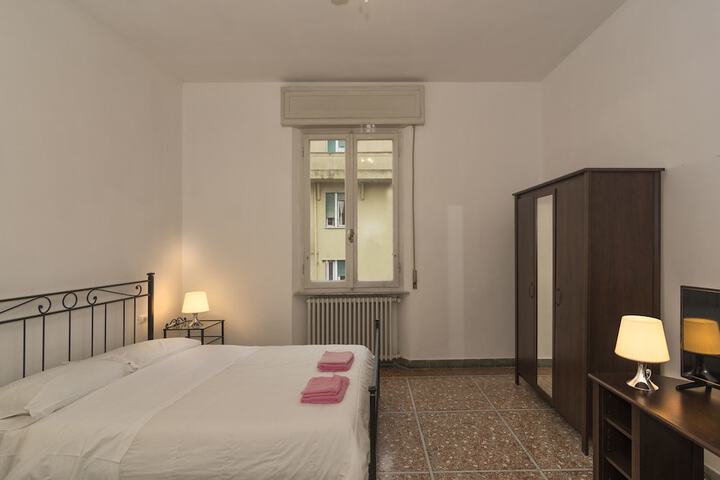 Room 14 of 64