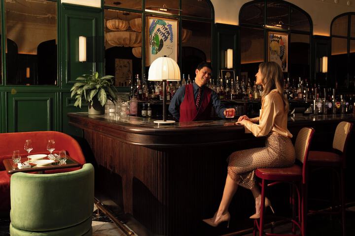Lounge 90 of 140