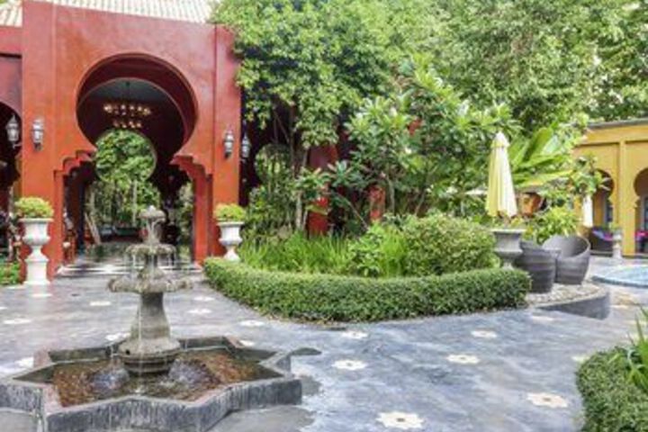 Hotel Exterior 22 of 138