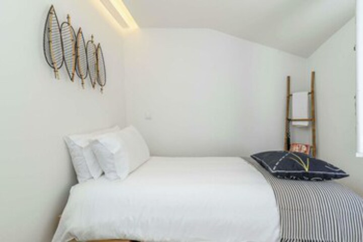 Room 21 of 24