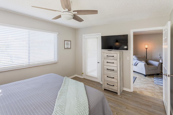 Room 5 of 21