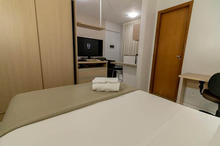Room 9 of 33