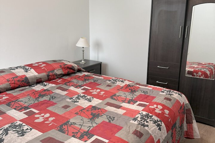 Room 4 of 24
