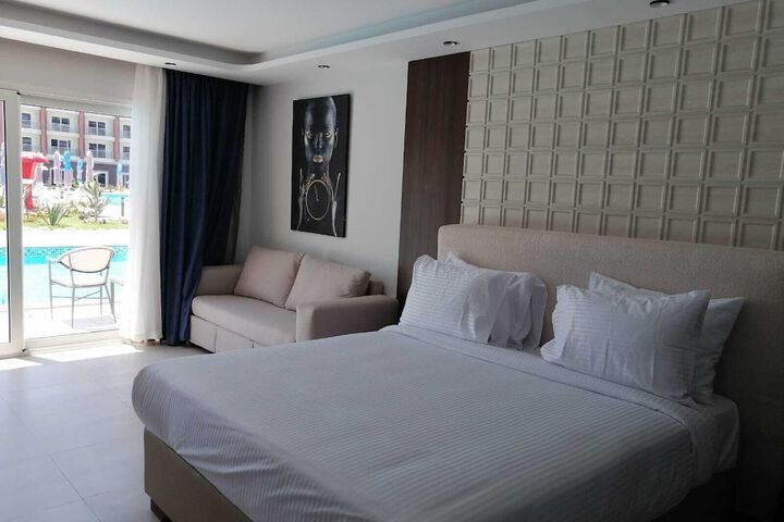 Room 16 of 63