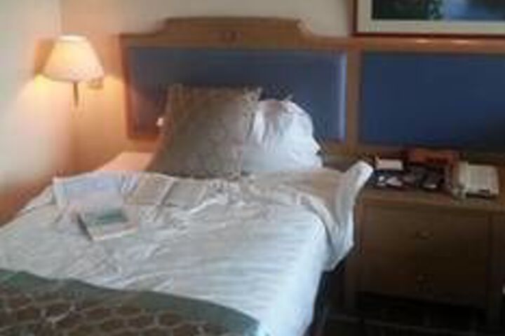 Room 64 of 115