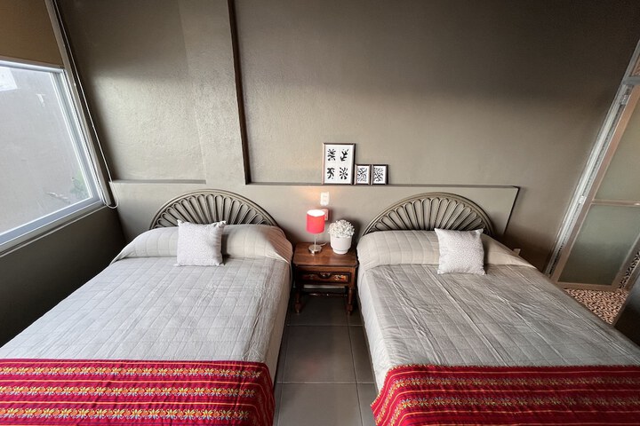 Room 9 of 23