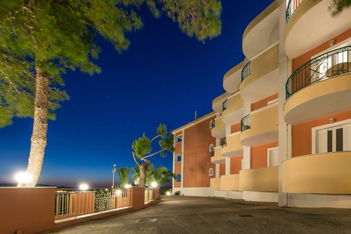 Hotel 46 of 68
