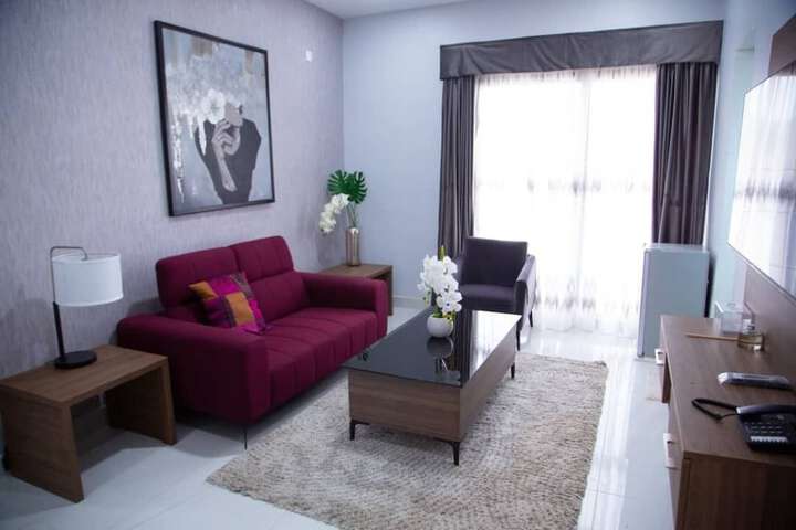 Room 14 of 42