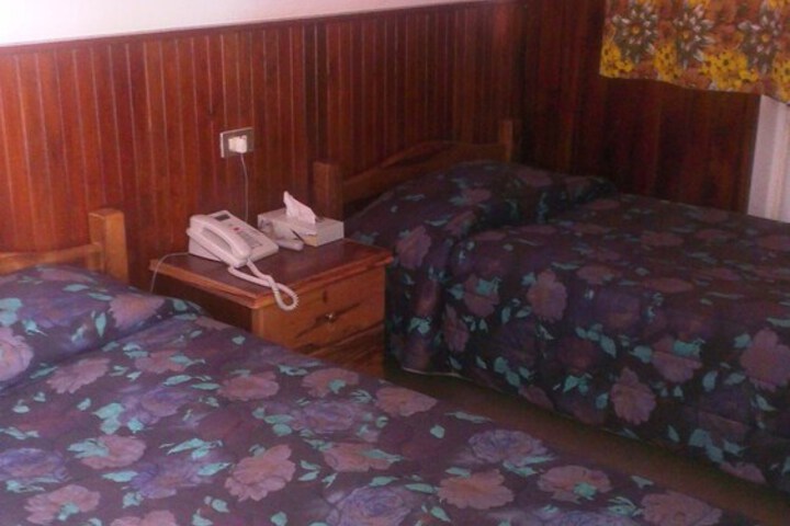 Room 24 of 84
