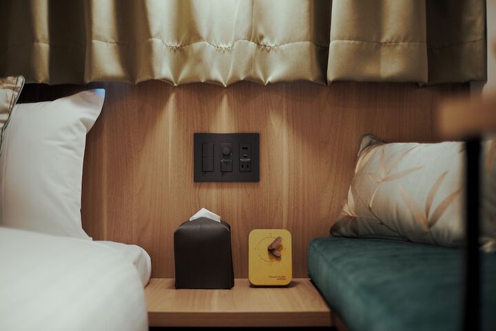 Room 32 of 54