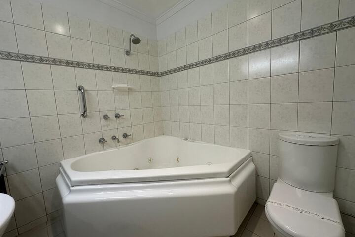 Clean Restrooms