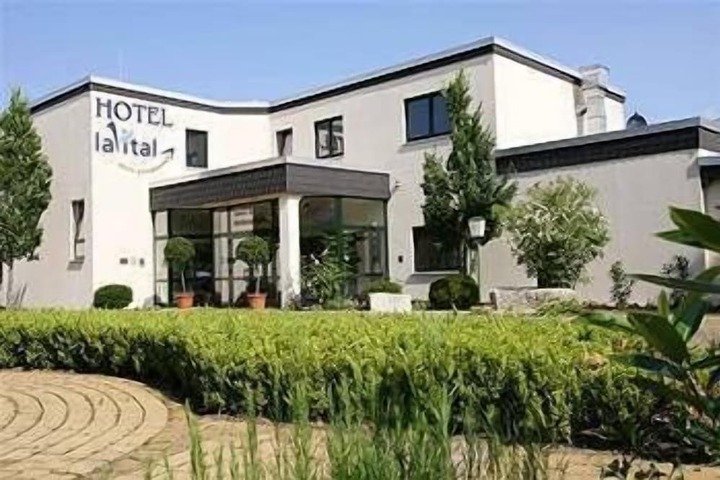 Hotel 44 of 44