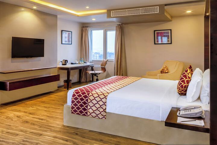 Room 14 of 87