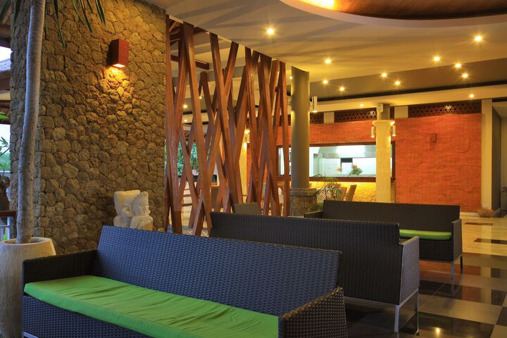 Hotel Interior 6 of 112