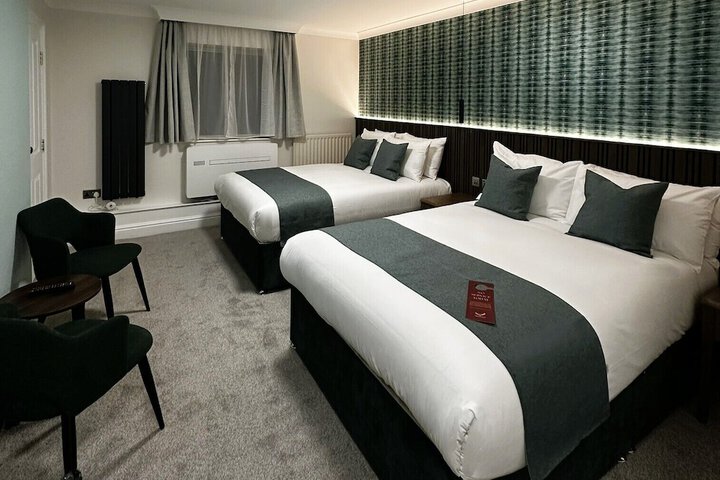Room 40 of 65