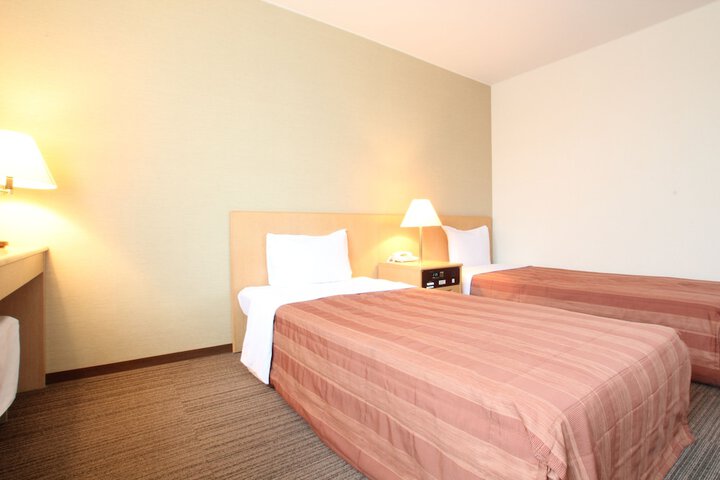 Room 7 of 22