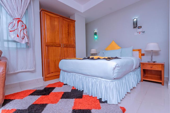 Room 12 of 46