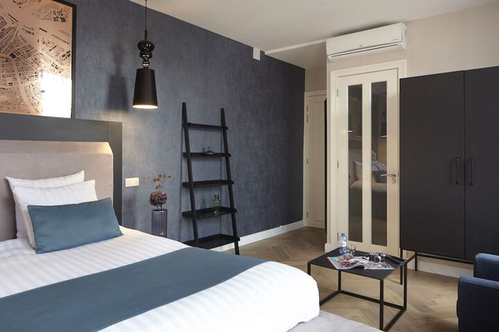 Room 19 of 40