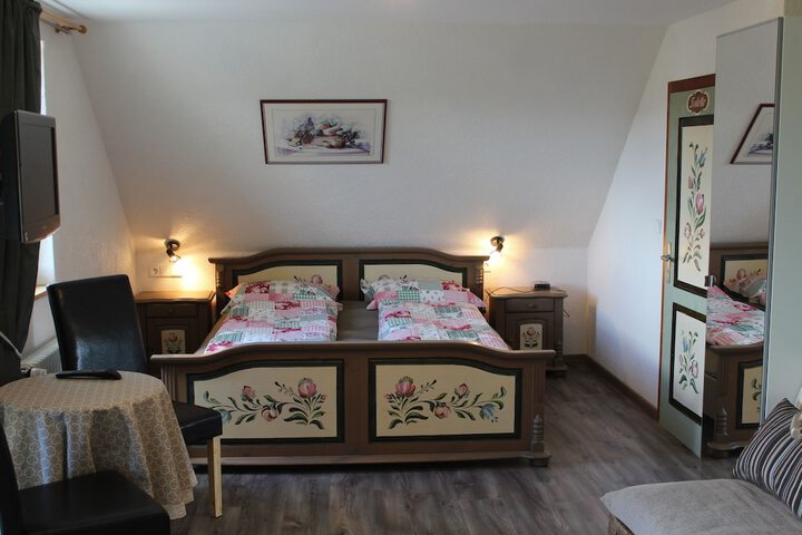 Room 5 of 59
