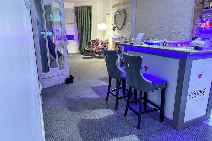 Hotel Interior 7 of 156