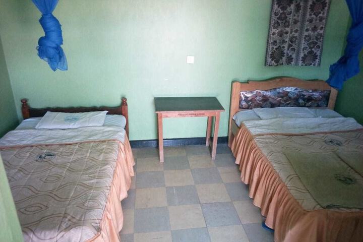 Room 3 of 18