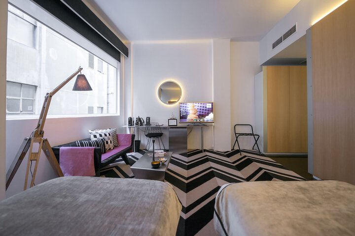 Room 14 of 40