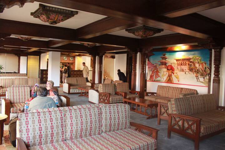 Guest Lobby